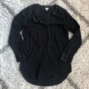 ✨5/$25✨ Merona Black Tunic Top. Size M